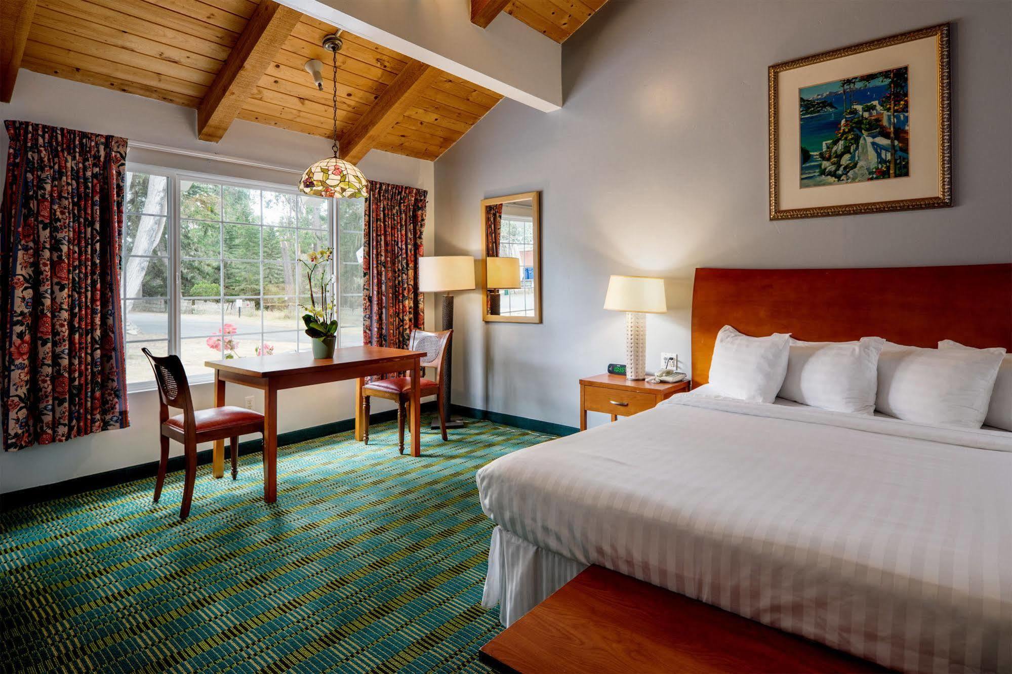 Butterfly Grove Inn Πασίφικ Γκρόουβ Εξωτερικό φωτογραφία