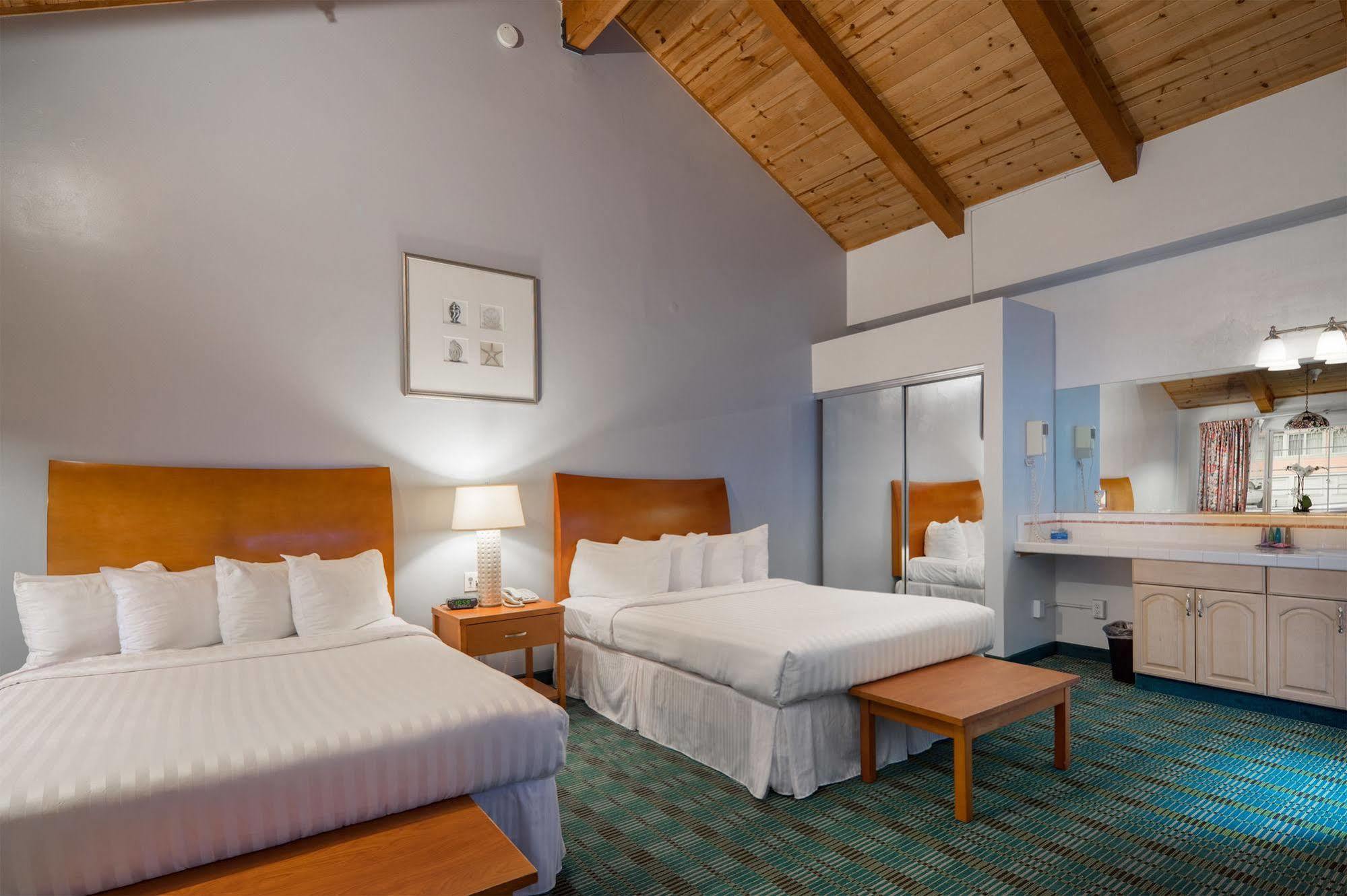 Butterfly Grove Inn Πασίφικ Γκρόουβ Εξωτερικό φωτογραφία